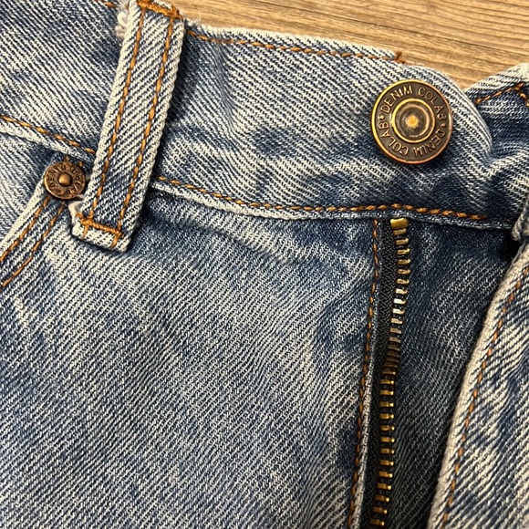 Denim Colab Saltwater Song Distressed Mid Rise Jean Shorts Size 26 - Picture 9 of 11